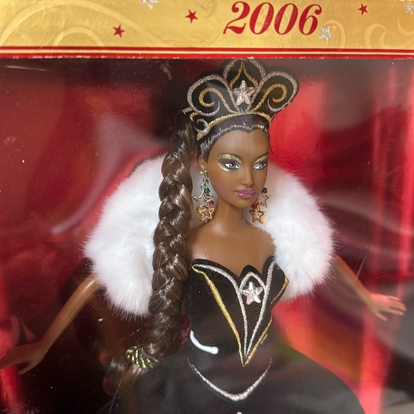 Holiday Barbie 2006, fashion designed by Bob Mackie. New. - Picture 5 of 9
